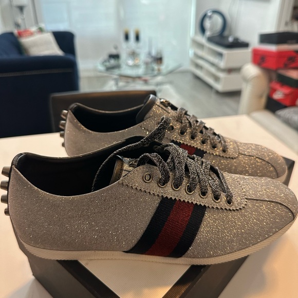Gucci Sneakers - Picture 5 of 7